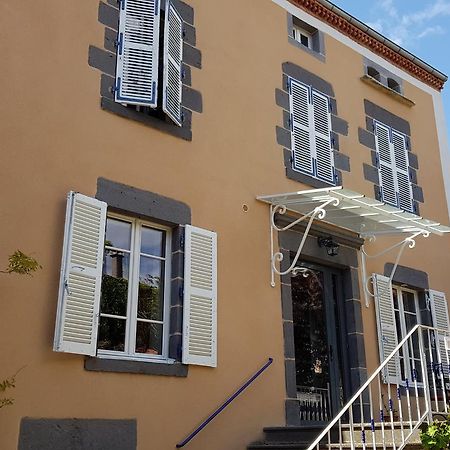 Au Coq Bleu Hotell Mareugheol Eksteriør bilde